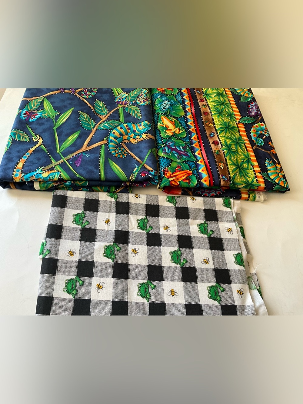Quilting Sewing Crafts Fabric Lot Robert Kaufman Rain Forest Green Blue Frogs
